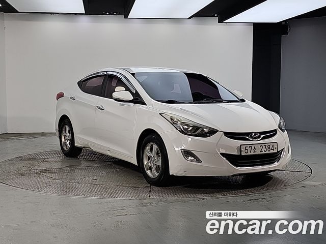 Hyundai AVANTE M16 GDI Smart — пробег 97 000 км — фото 2 из 5