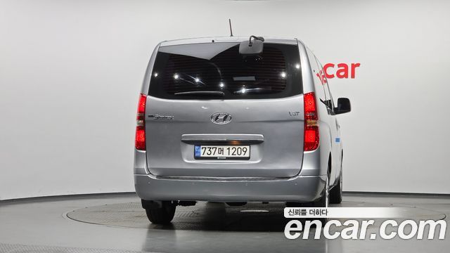 Hyundai Starex Wagon 11-Seater Smart — пробег 142 460 км — фото 4 из 5