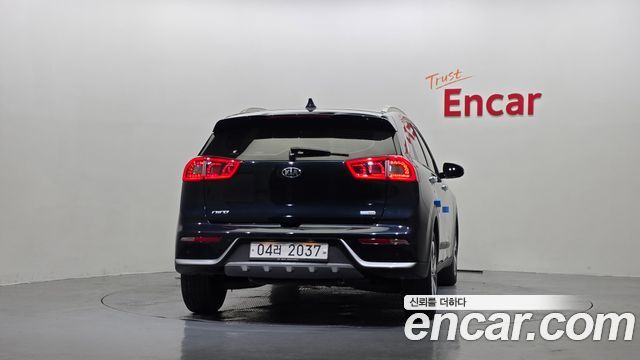 Kia Niro из Кореи Encar