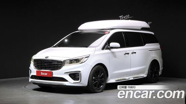 Kia Carnival из Кореи Encar