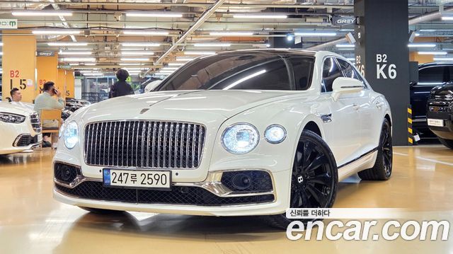 Bentley Flying Spur 6.0 — пробег 56 000 км — фото 1 из 5
