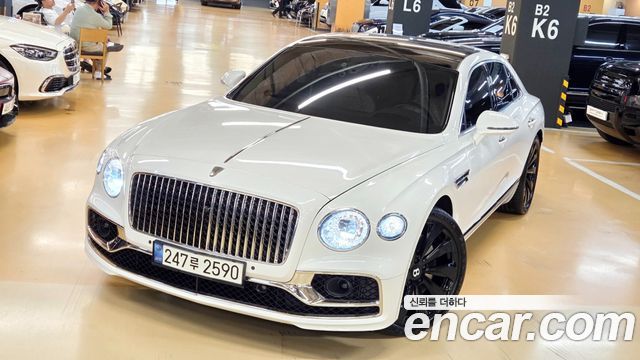 Bentley Flying Spur 6.0 — пробег 56 000 км — фото 3 из 5