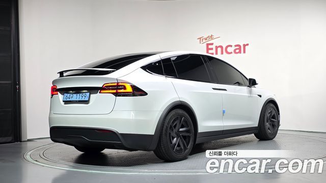 Tesla Model X AWD — пробег 2 479 км — фото 2 из 5