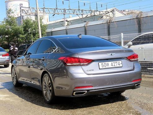 Hyundai Genesis G330 Premium AWD — пробег 138 006 км — фото 3 из 5