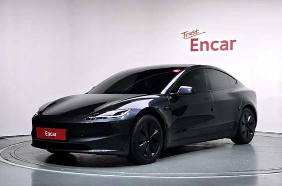 Tesla Model 3 RWD — пробег 22 528 км — фото 1 из 5