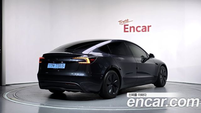 Tesla Model 3 RWD — пробег 22 528 км — фото 2 из 5