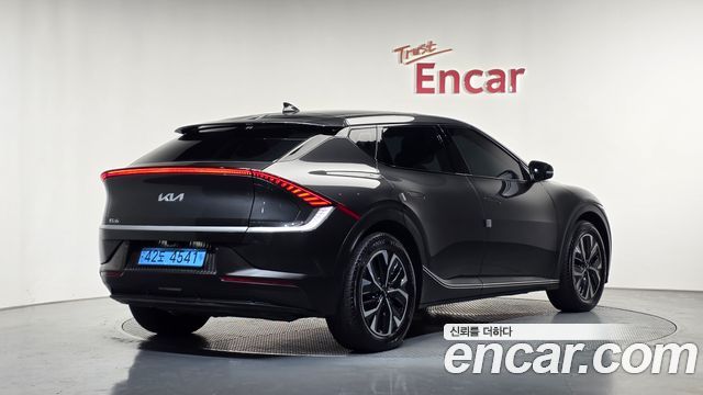 Kia EV6 из Кореи Encar
