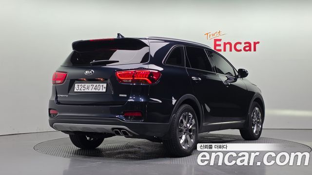 Kia Sorento Diesel 2.0 2WD Noblesse — пробег 121 624 км — фото 2 из 5