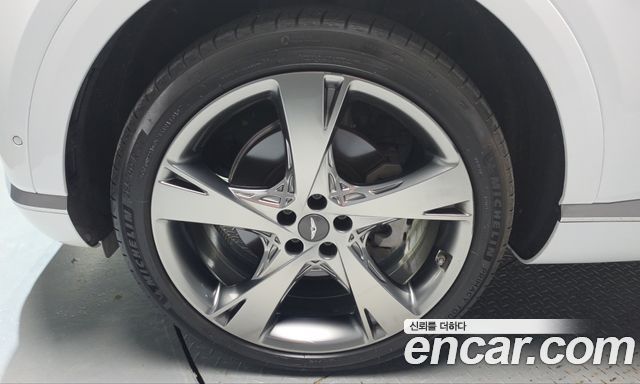 Genesis GV80 из Кореи Encar