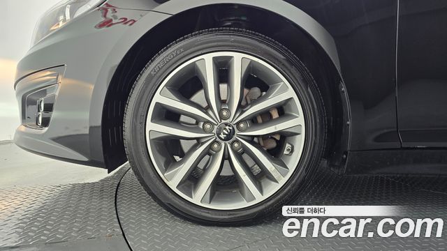 Kia K5 из Кореи Encar