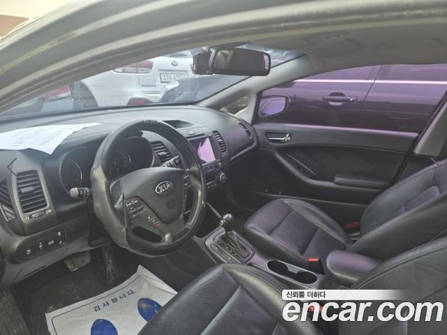 Kia K3 из Кореи Encar
