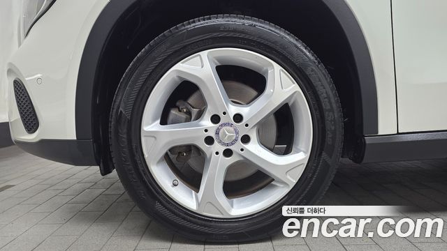 Mercedes-Benz GLA-Class из Кореи Encar