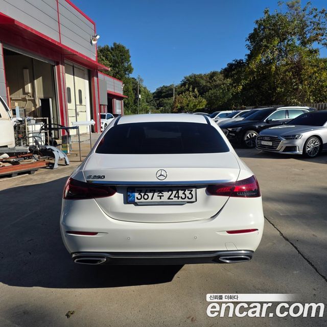 Mercedes-Benz E-Class из Кореи Encar