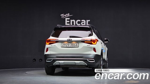 Kia Seltos из Кореи Encar