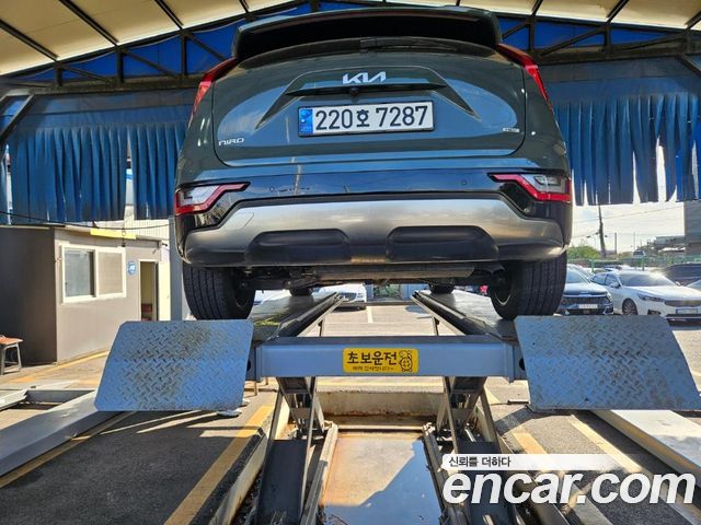 Kia Niro из Кореи Encar