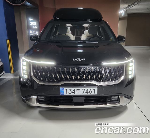 Kia Carnival из Кореи Encar