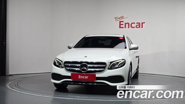 Mercedes-Benz E-Class из Кореи Encar
