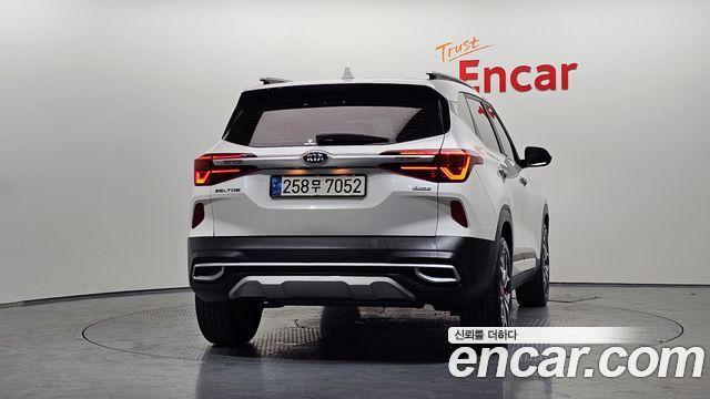 Kia Seltos из Кореи Encar