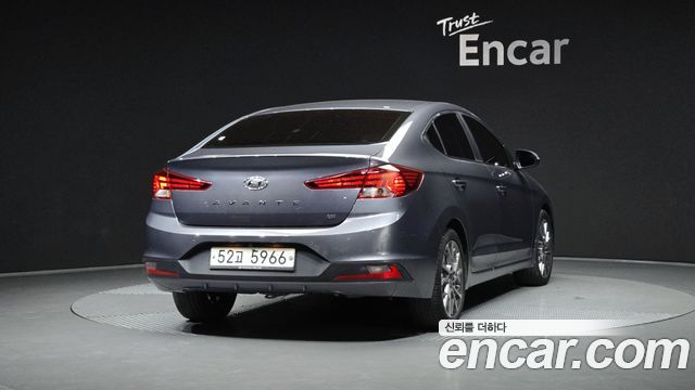 Hyundai AVANTE из Кореи Encar