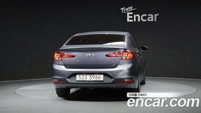 Hyundai AVANTE из Кореи Encar