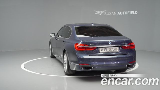 BMW 7-Series 730Ld xDrive — пробег 90 000 км — фото 4 из 5