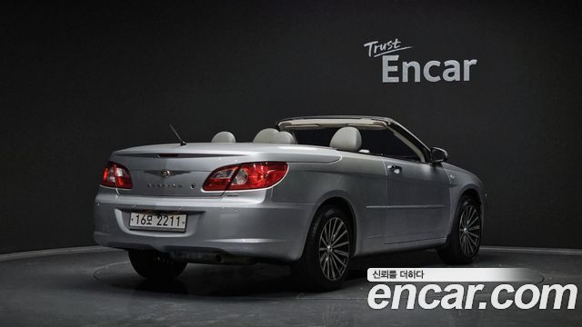 Chrysler Sebring 2.7 Convertible — пробег 149 634 км — фото 2 из 5