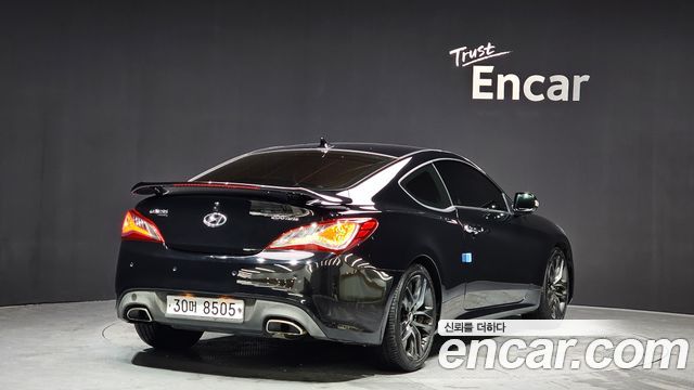 Hyundai Genesis из Кореи Encar