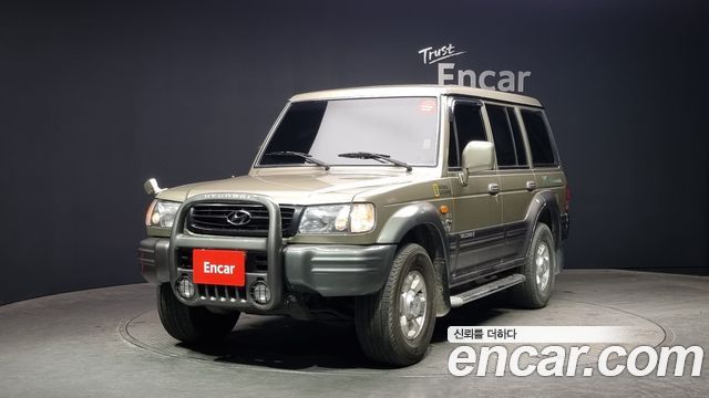 Hyundai Galloper 7-Seater LPG V6 Exceed — пробег 156 048 км — фото 1 из 5