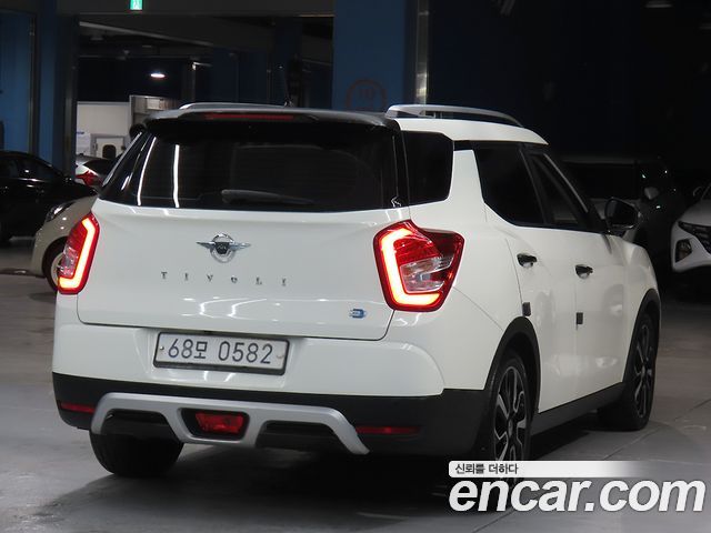 Ssangyong TIBOLI из Кореи Encar