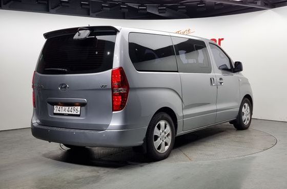 Hyundai Starex Wagon 12-Seater Modern — пробег 140 027 км — фото 2 из 5