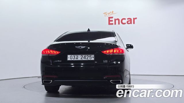 Hyundai Genesis из Кореи Encar