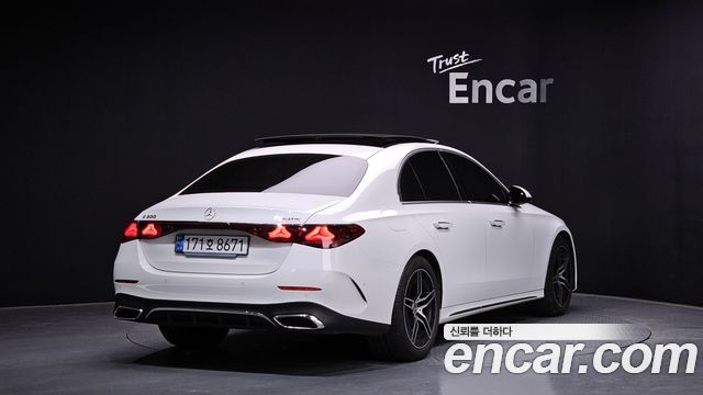 Mercedes-Benz E-Class E300 4MATIC AMG Line — пробег 28 911 км — фото 2 из 5