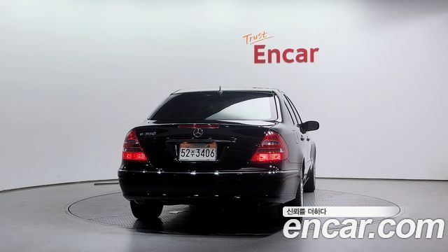 Mercedes-Benz E-Class из Кореи Encar
