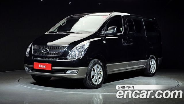 Hyundai Starex 4WD 11-Seater Wagon HVX VIP Package — пробег 58 524 км — фото 1 из 5
