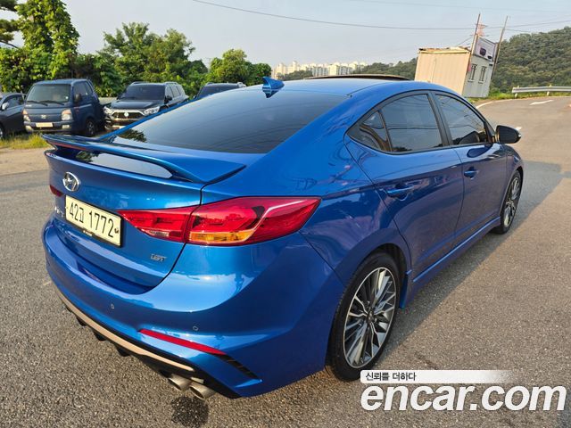 Hyundai AVANTE 1.6 Turbo Sport — пробег 54 192 км — фото 4 из 5