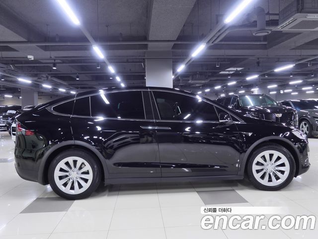 Tesla Model X Long Range — пробег 27 400 км — фото 3 из 5