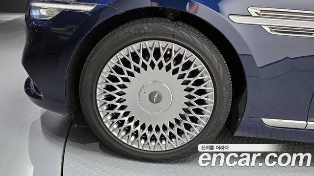 Genesis G90 из Кореи Encar