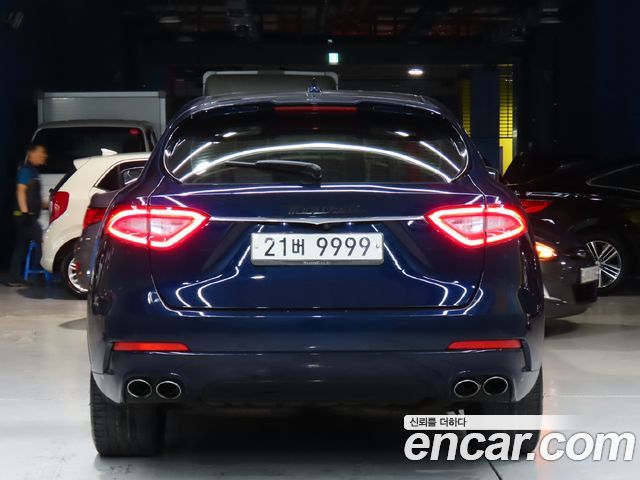 Maserati Levante из Кореи Encar