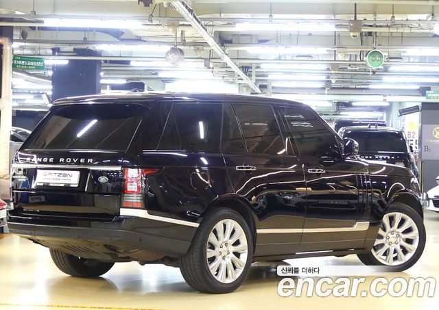 Land Rover Range Rover 4.4 SDV8 Vogue SE DIESEL — пробег 109 512 км — фото 3 из 5