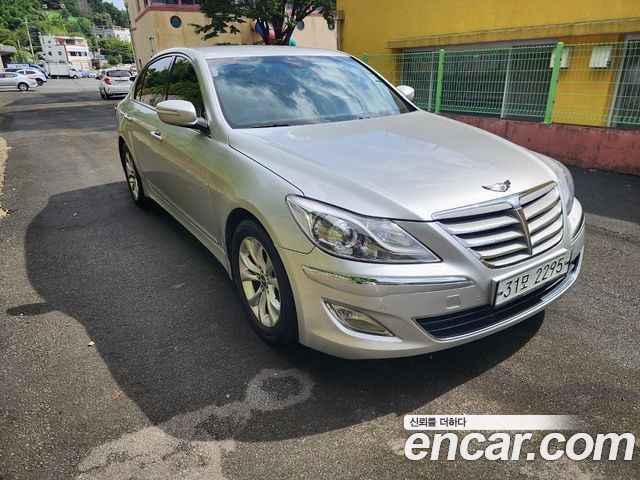 Hyundai Genesis из Кореи Encar