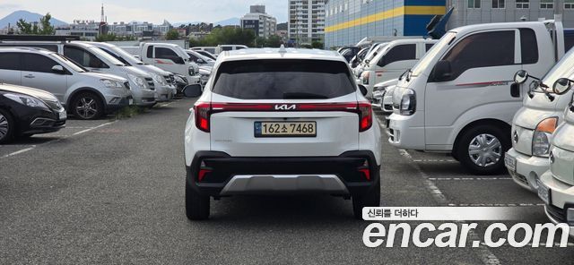 Kia Seltos из Кореи Encar