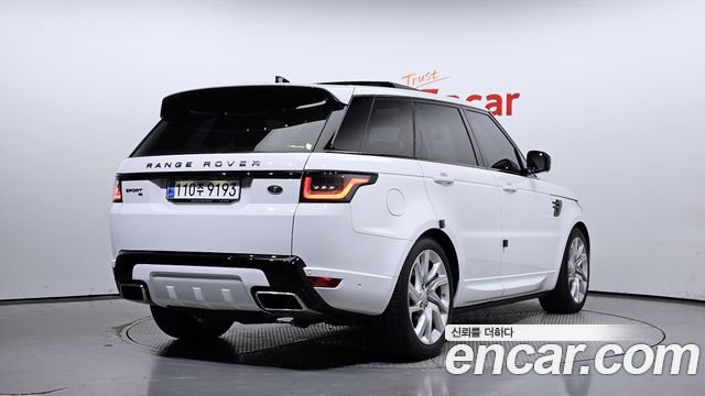 Land Rover Range Rover Sport P360 HSE Dynamic — пробег 112 359 км — фото 2 из 5