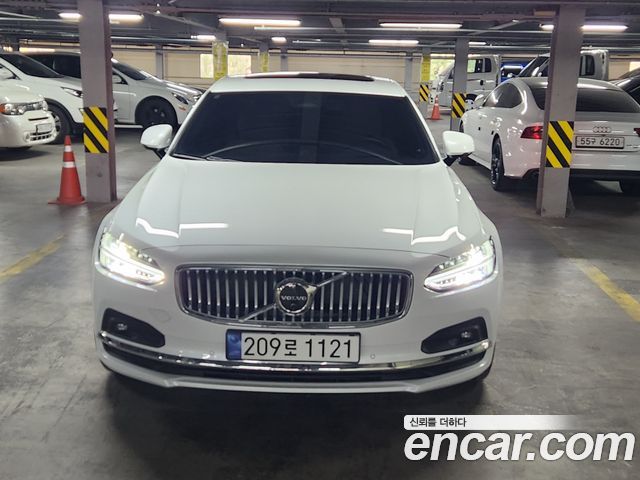 Volvo S90 B6 AWD Ultimate Bright — пробег 11 696 км — фото 1 из 5