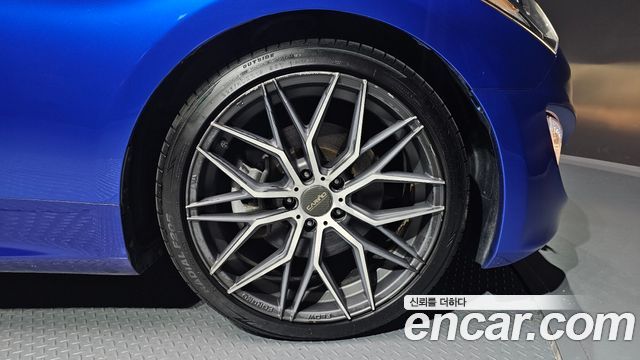 Hyundai Genesis из Кореи Encar