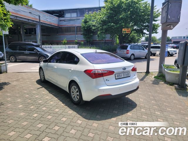 Kia K3 Luxury — пробег 120 000 км — фото 4 из 5