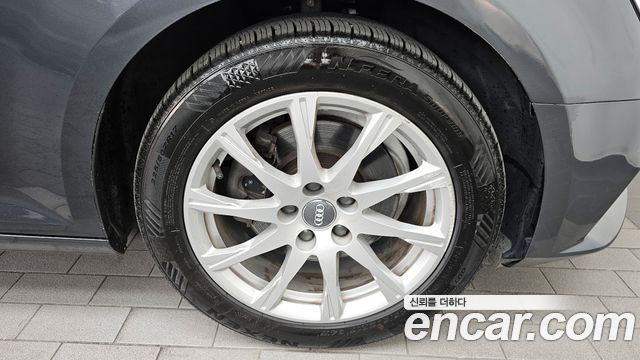 Audi A4 из Кореи Encar