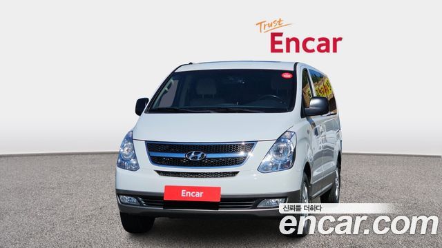 Hyundai Starex 4WD 11-Seater Wagon HVX VIP Package — пробег 59 879 км — фото 3 из 5