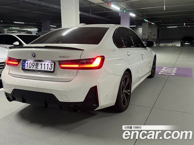 BMW 3-Series 320i M Sport — пробег 45 618 км — фото 3 из 5