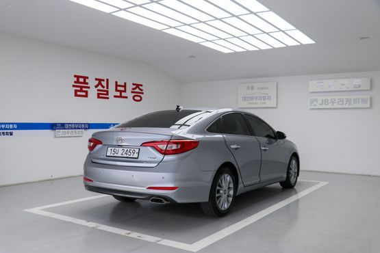 Hyundai Sonata 2.0 Smart — пробег 151 977 км — фото 4 из 5