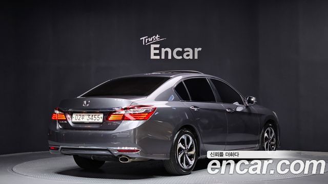 Honda Accord из Кореи Encar